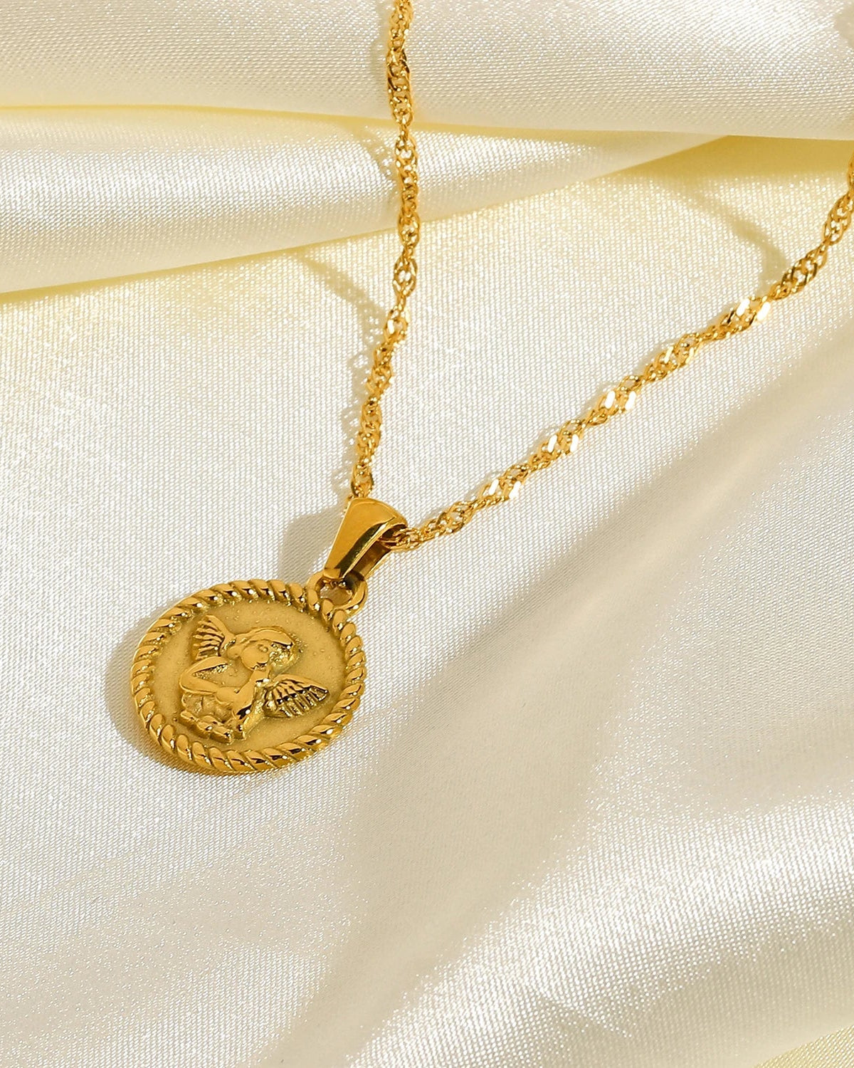 Collana con medaglia Angelo Custode (placcata in oro 18 carati)