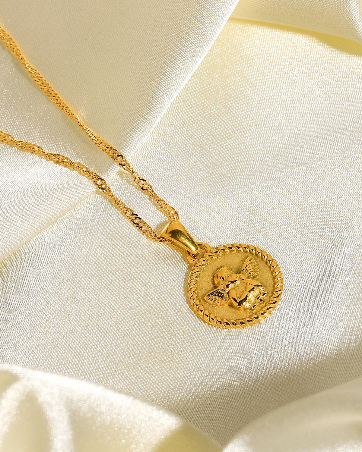 Collana con medaglia Angelo Custode (placcata in oro 18 carati)