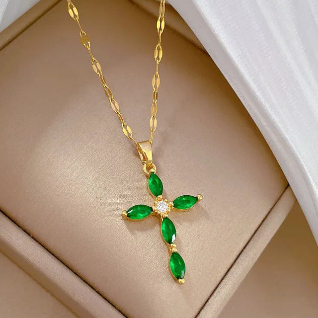 Collana Croce Fiore della Fede (Placcata in Oro)