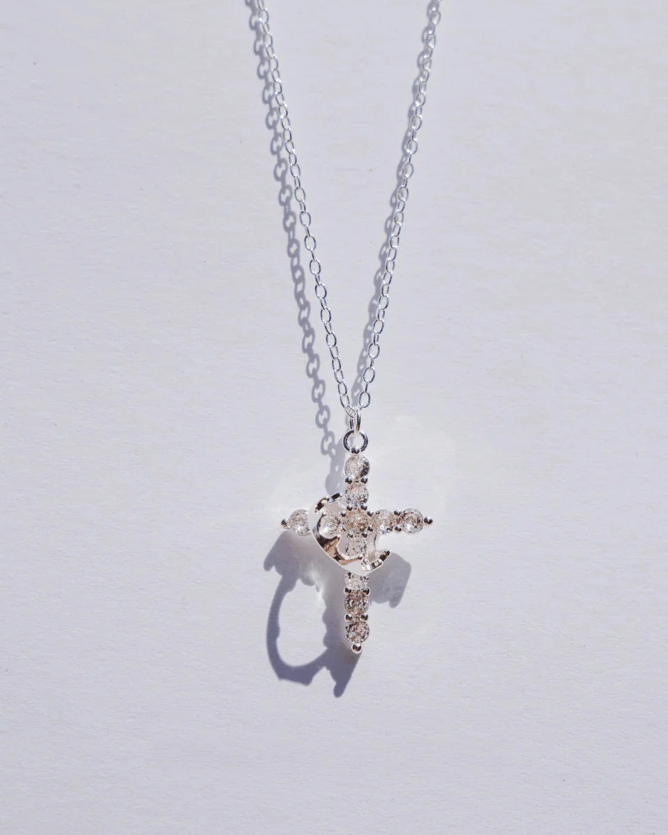 Collana con Croce e Corona di Cristo (Placato in Oro)