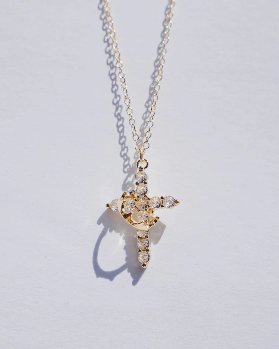 Collana con Croce e Corona di Cristo (Placato in Oro)