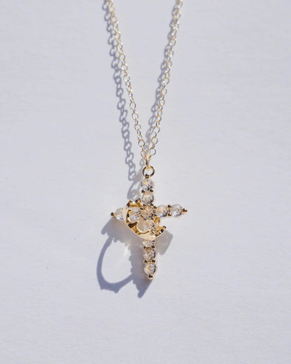 Collana con Croce e Corona di Cristo (Placato in Oro)