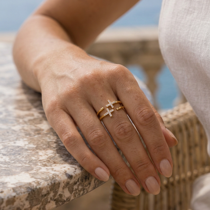 Anello Doppia Croce (Placcato in Oro)