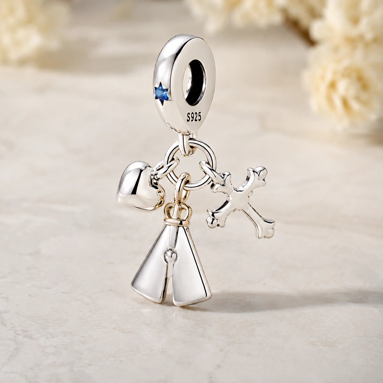 Charm Madonna dal Manto Stellato (Argento 925)