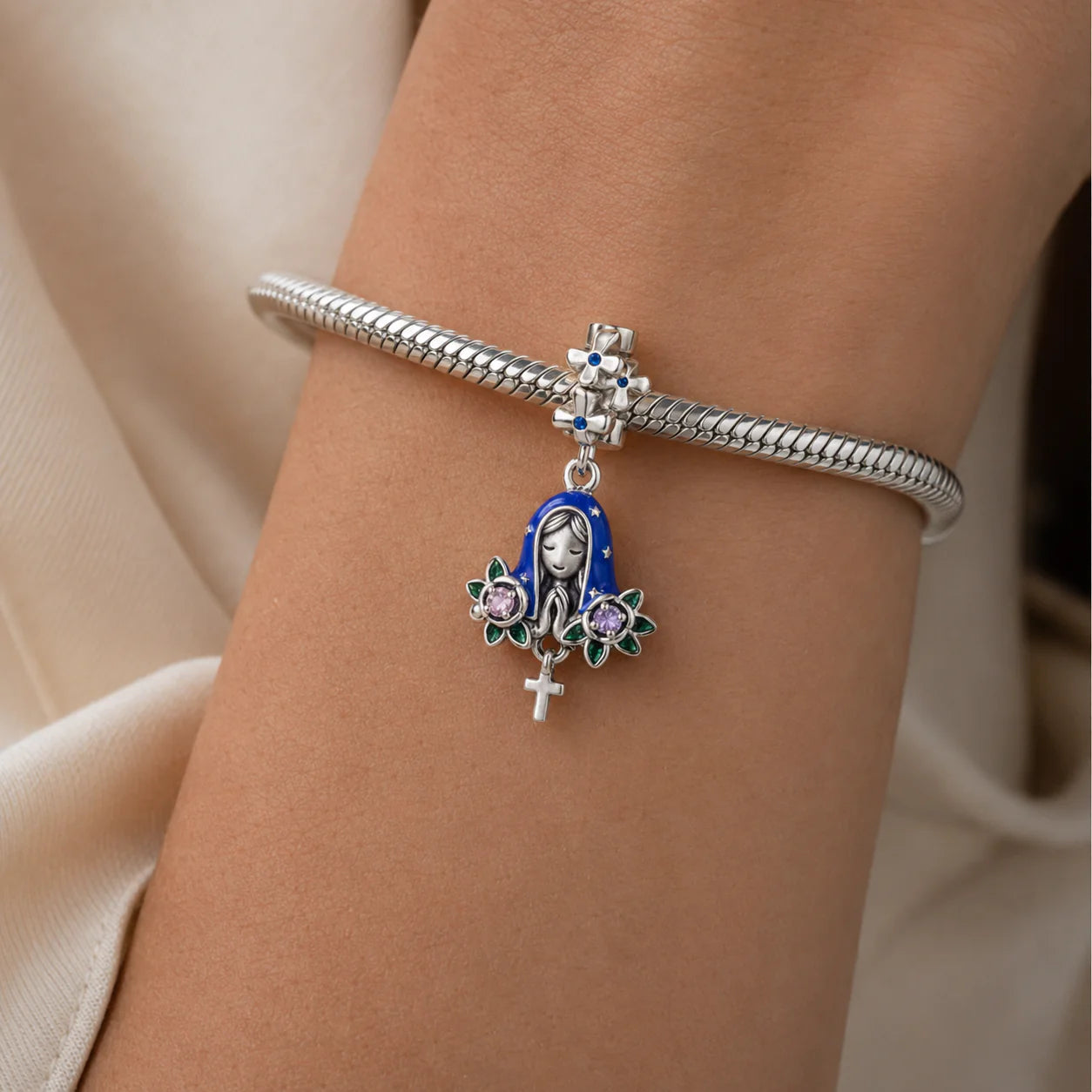 Charm Rose della Madonna (Argento 925)