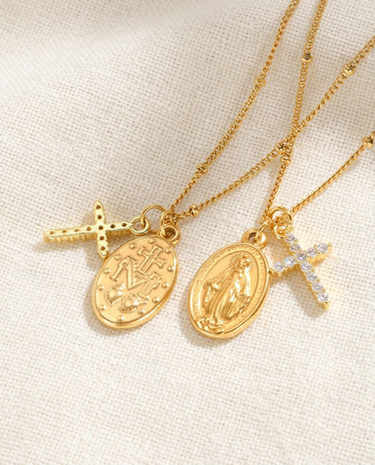 Collana con medaglia miracolosa e croce tempestata (Placcata in Oro 18)