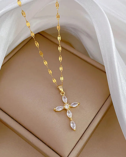 Collana Croce Fiore della Fede (Placcata in Oro)