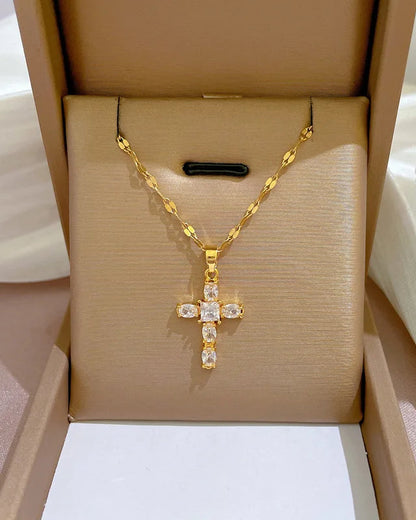 Collana Croce Catena a Luce Riflessa (Placcata in Oro)