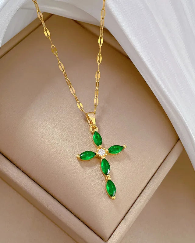 Collana Croce Fiore della Fede (Placcata in Oro)