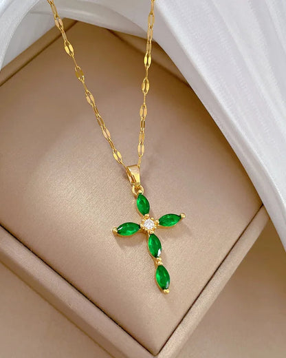 Collana Croce Fiore della Fede (Placcata in Oro)