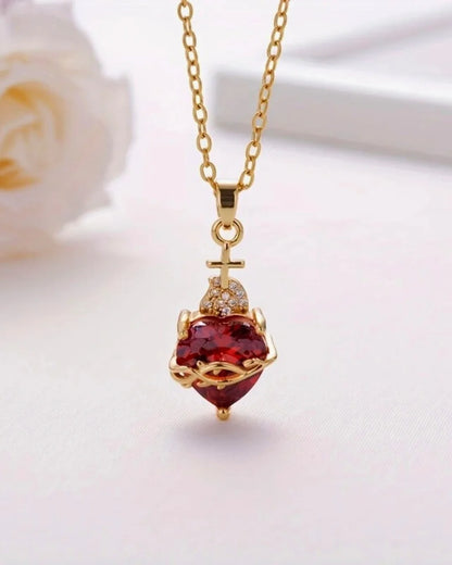 Collana Sacro Cuore di Gesù Rosso (Placcato in Oro)
